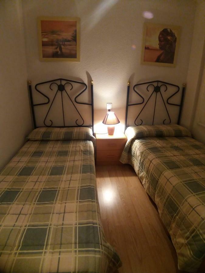 Bonito Apartamento con varias piscinas Salou Bagian luar foto