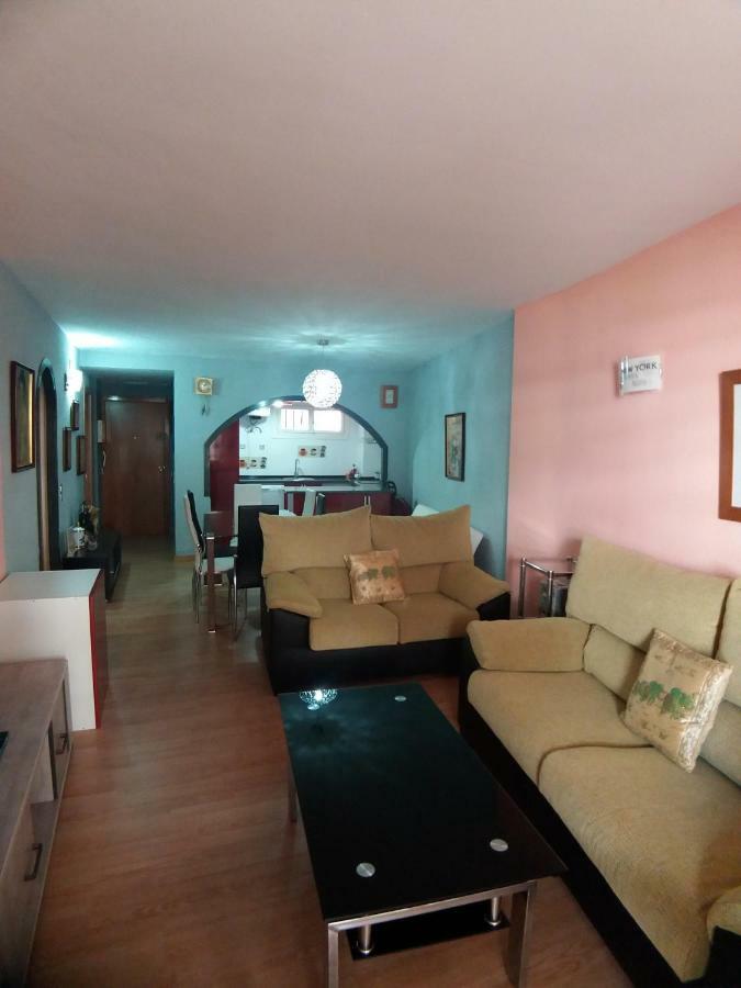 Bonito Apartamento con varias piscinas Salou Bagian luar foto